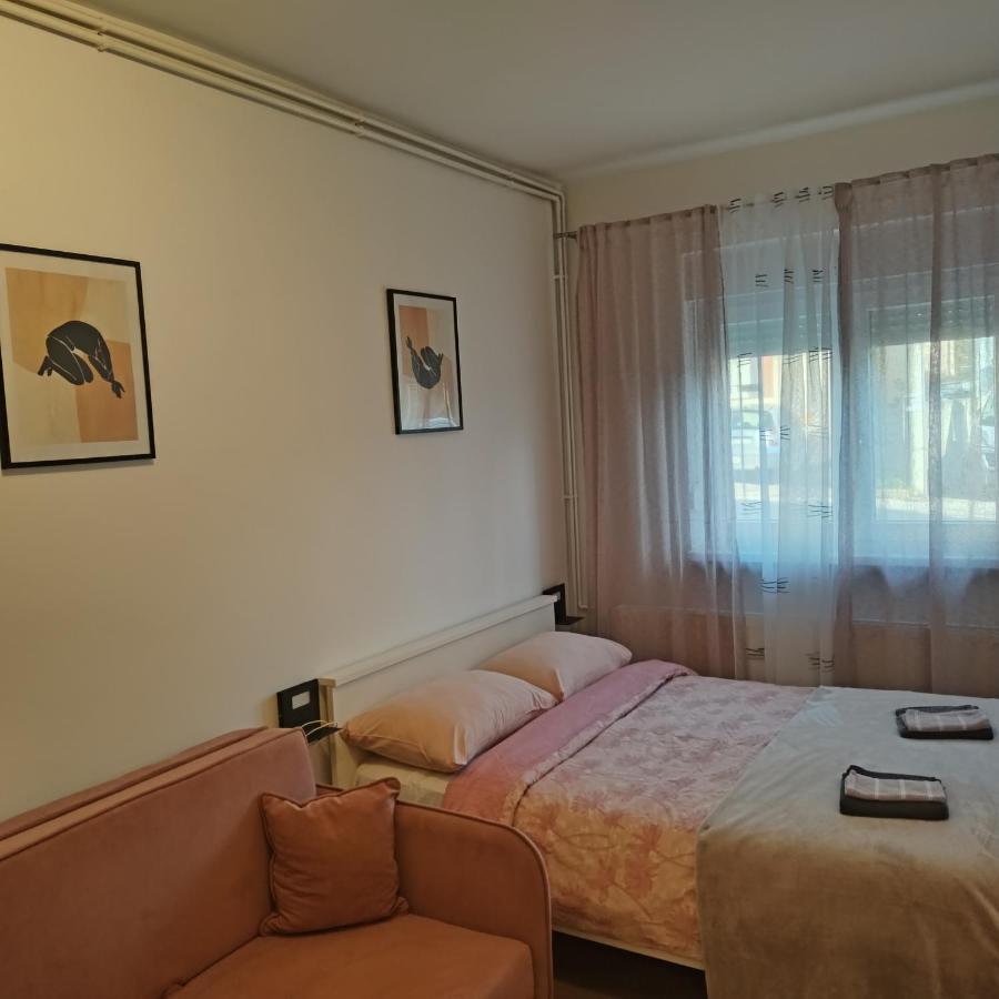 Studio Apartman Oboj Maksimir Self Check In زغرب المظهر الخارجي الصورة